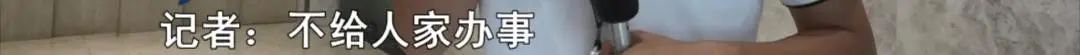DƬ